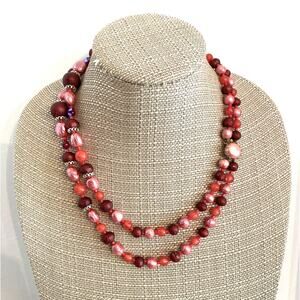 Vintage mid century double strand beaded necklace pinks reds romantic retro chic